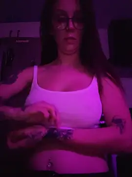 LilyOrion webcam
