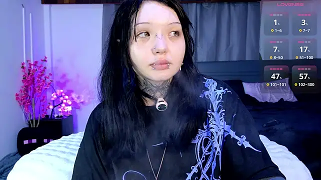 Lein_Bone live cam on StripChat
