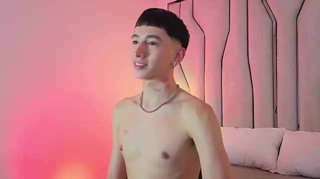 lian_cameron live cam on StripChat