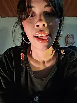 Sweetiedolly011 live cam preview