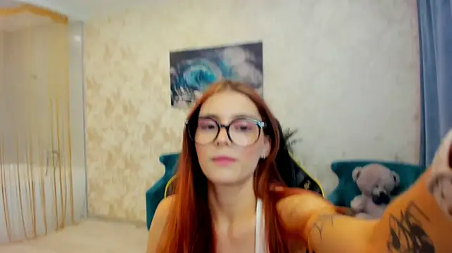 RedLipse live cam on StripChat