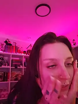 LilyOrion live cam on StripChat