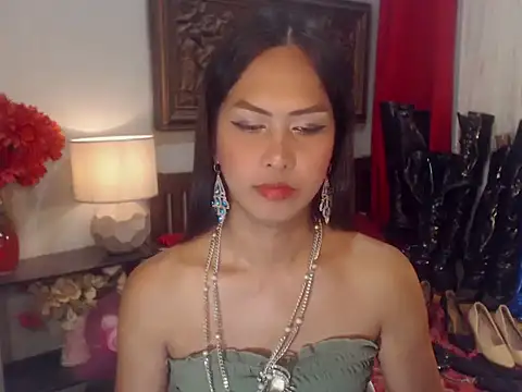Nathalieheartt webcam
