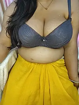 Curvy_Pooja webcam