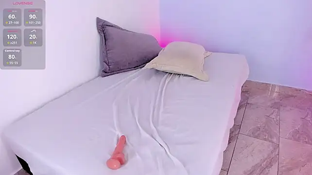 AriannaFoxy_ webcam
