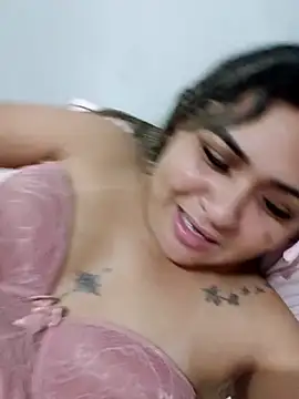 GataMisteriosa26 live cam preview
