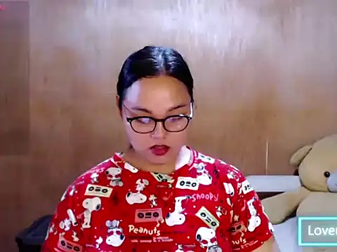 _Lylia webcam