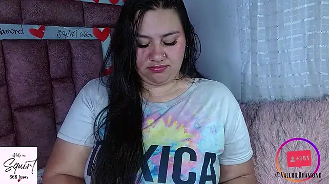 ValerieDiiamond webcam