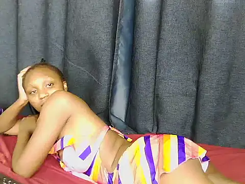 Zari_wet webcam