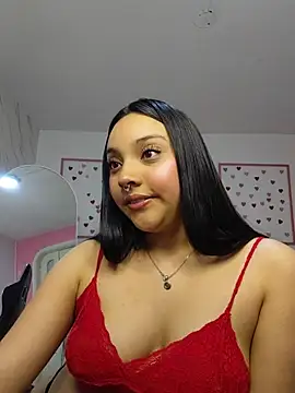 lia_harper_t