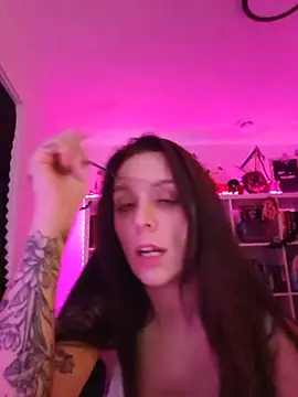 LilyOrion webcam