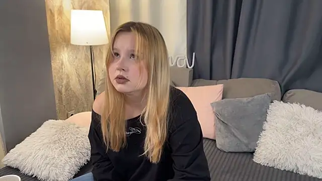 Honey_Nicol webcam