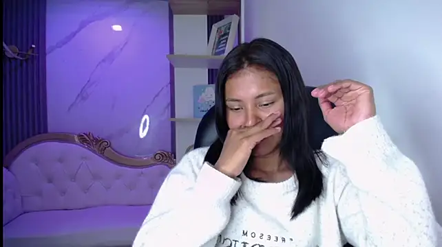 emiily_tk webcam