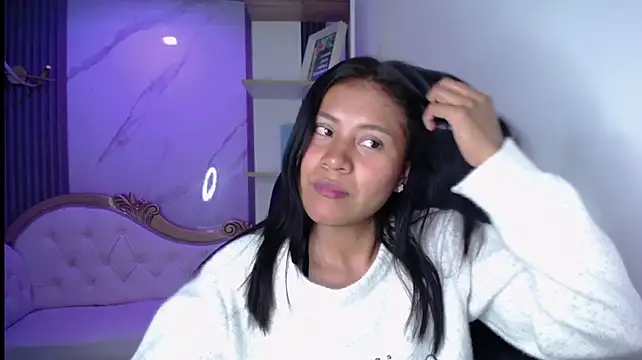 emiily_tk webcam