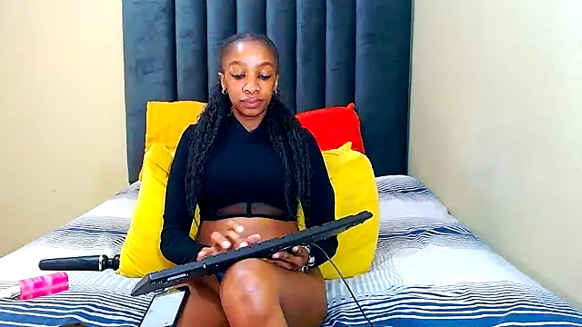 SexyMiaC 🐦 online sex stream