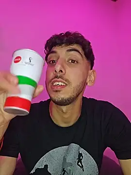 LeoyNicky98 webcam