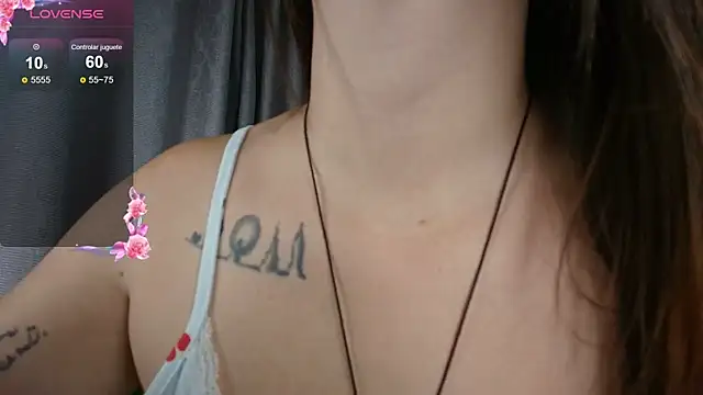 ImSophieFox webcam