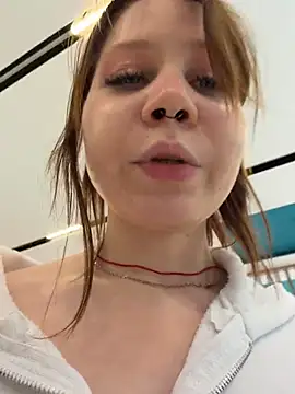 SlavicCandy webcam
