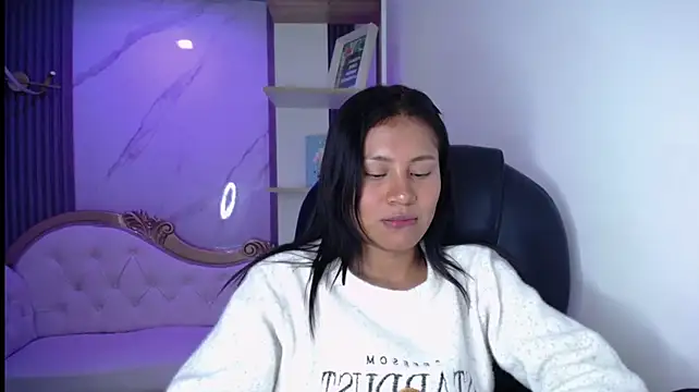 emiily_tk