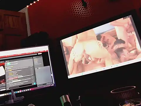 your-new-hoT-uncle webcam