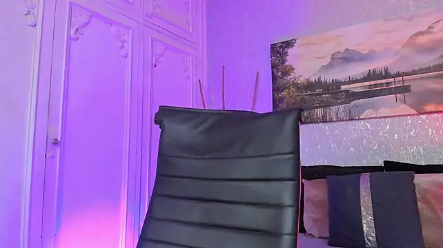 Tyler_durten live sex cam