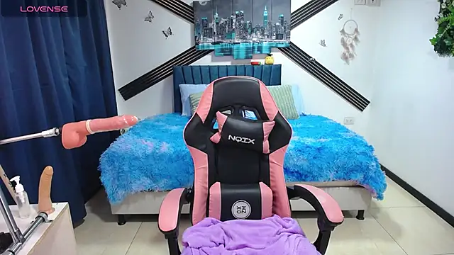 Shantal_233 webcam