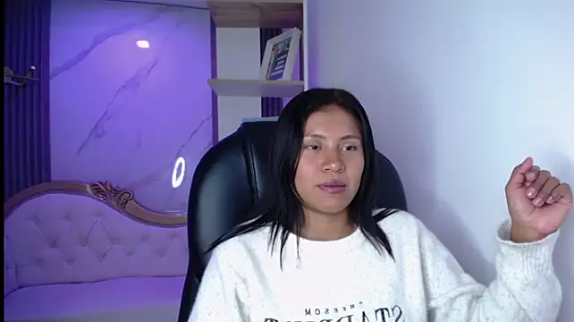 emiily_tk