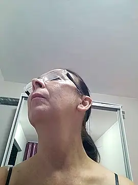 Celine_Faer1 live cam on StripChat