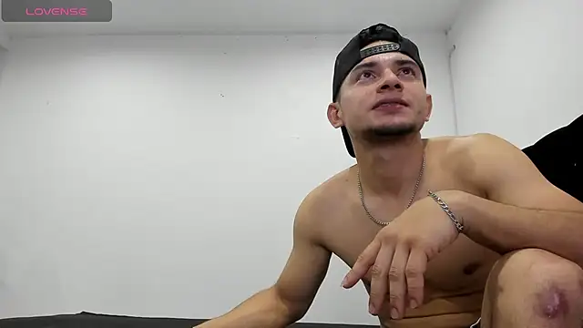 DAYANA_BIG_COCK webcam