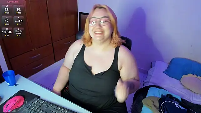 moira_smiler webcam