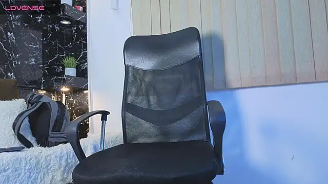MR_EITHAN webcam