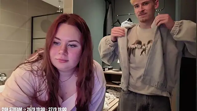 ItsLittleLola webcam