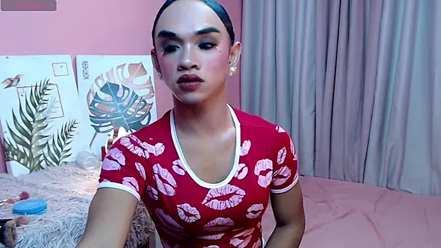 VivienneLuxe webcam