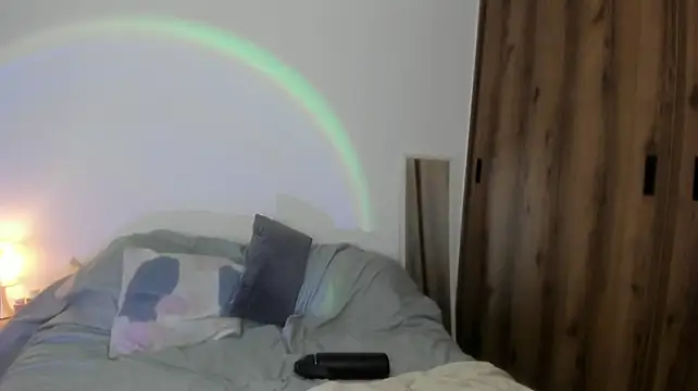 bellaa-w webcam
