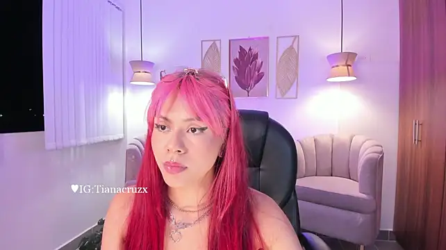 tiana_cruz webcam
