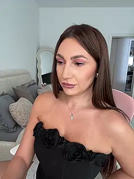 ClaraaJoy webcam