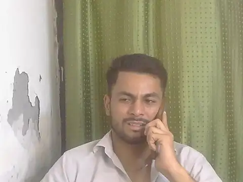 Stubborndesiboy live cam on StripChat