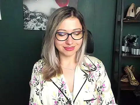 loveHeidi webcam