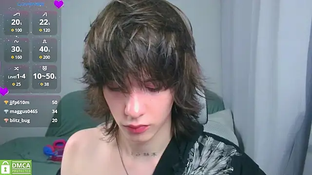 LeonBoykisser webcam