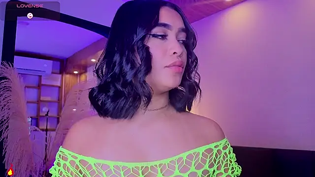 Chloe_monroee webcam