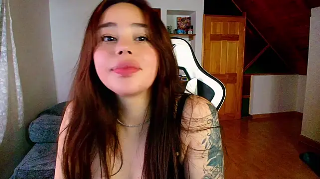 nicolthompsonn webcam