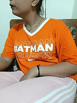 Yourss_TransGirll webcam