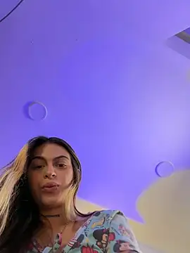 Ally_Clark webcam