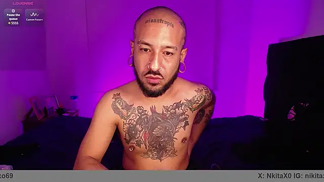 nika_1312 webcam