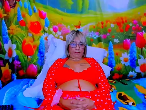 indianroxy webcam