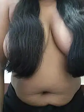 Umma-2 live cam on StripChat