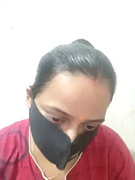 ninadi_hot webcam