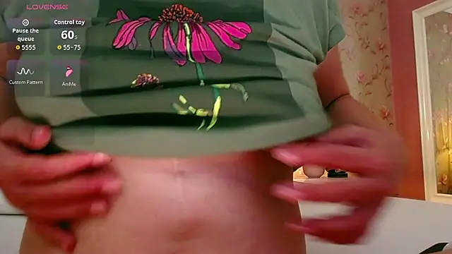 GiselleFox live cam preview
