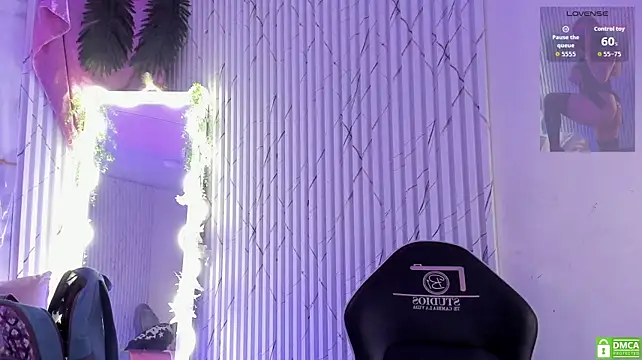 Naomy_tay1