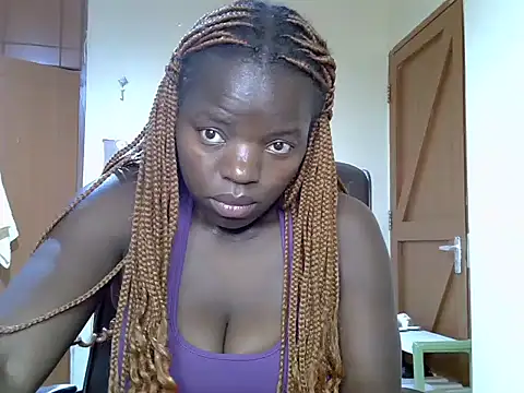 Sexy-xoloe22 webcam